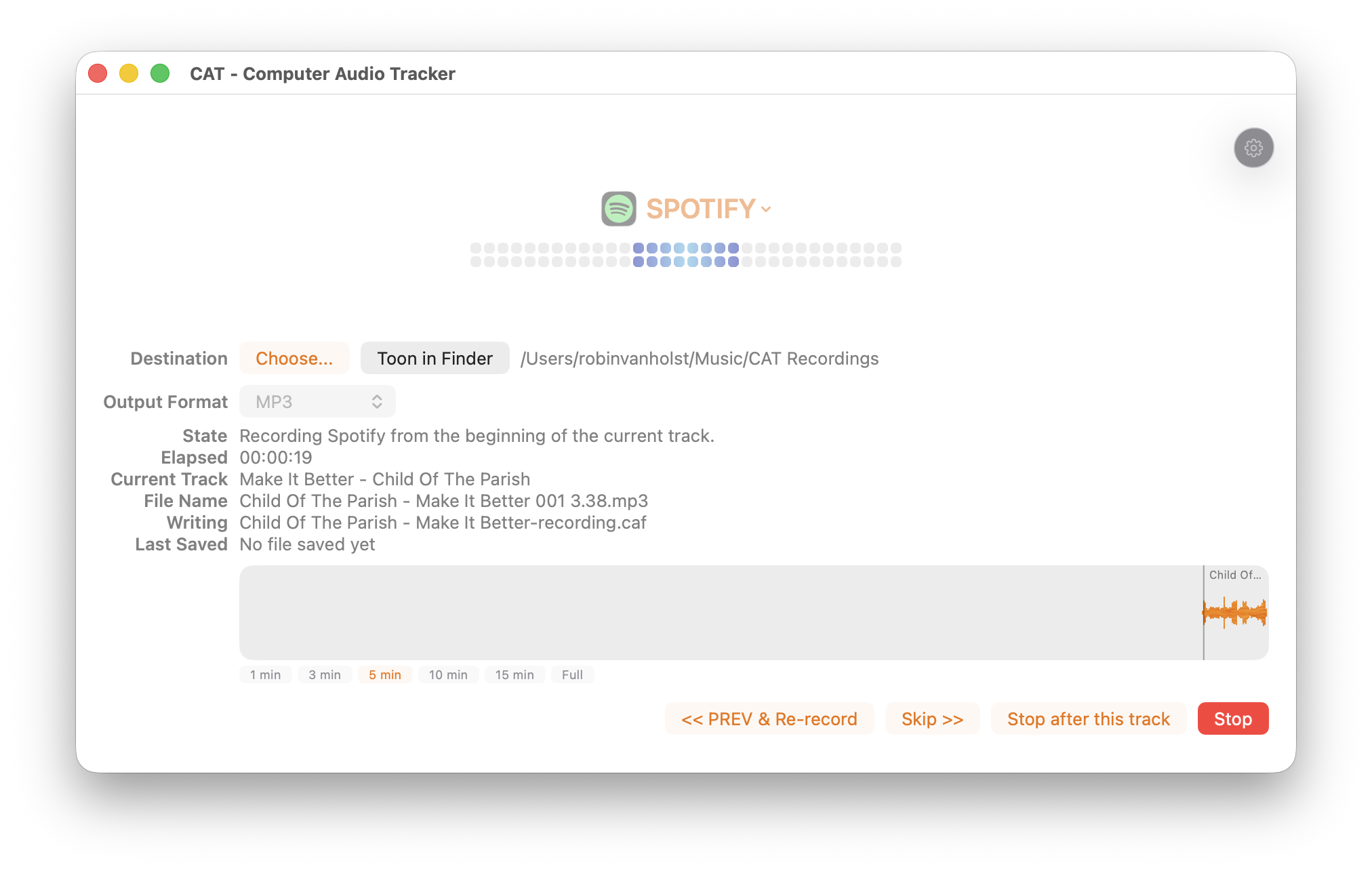 CAT tijdens een actieve Spotify-opname met trackinformatie en live waveform